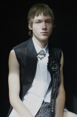 DIOR/KRIS VAN ASSCHE, 032c