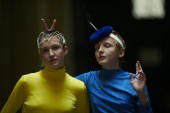 OLIVIA&JOSEFINE, Stephen Jones/SONG Archive